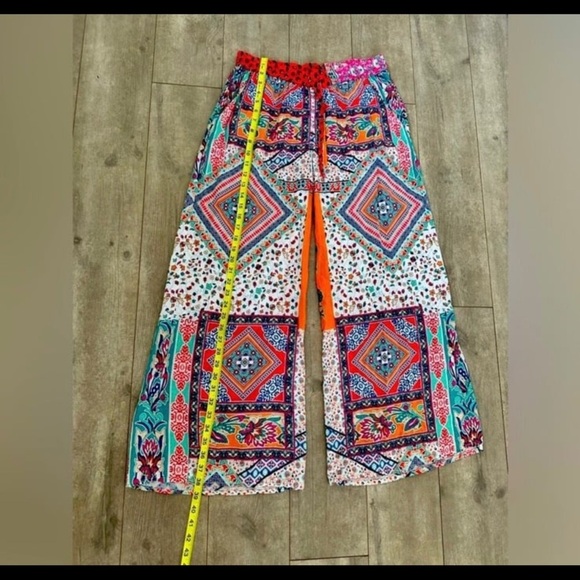 Feathers by Tolani Wide Leg Boho Pants Multi Color
Retail $185 - Picture 6 of 12